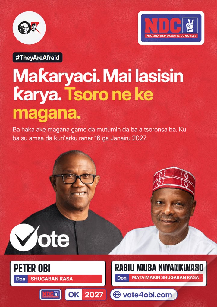 Maƙaryaci. Mai lasisin ƙarya. Tsoro ne ke magana.