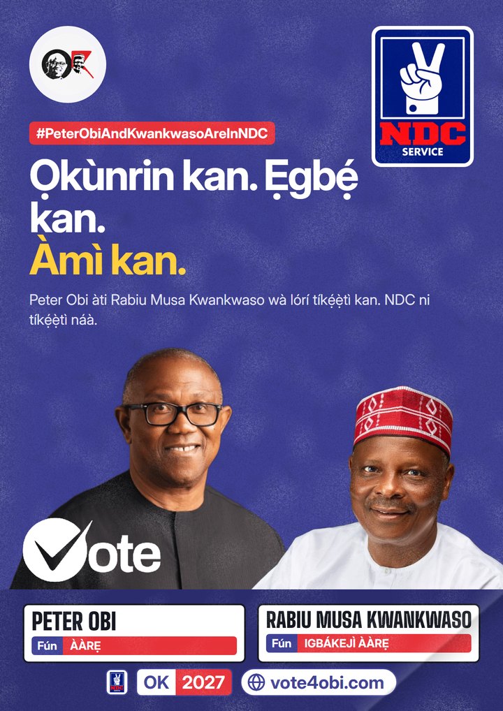 Ọkùnrin kan. Ẹgbẹ́ kan. Àmì kan.